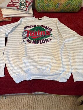 Minnesota Twins Gray Striped Crewneck Sweatshirt - World Series Champions